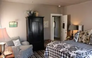 View of bedroom in Room 4 at Hope and Glory Inn